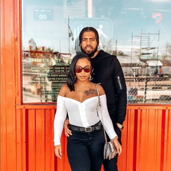 Meet your Posher, Alliana - Picture 1 of 1